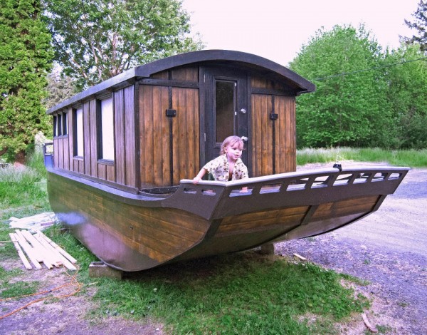 Help this builder launch his houseboat dream! Click here to learn how.
