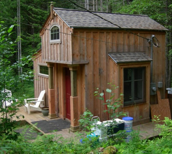 tiny-cabin-2