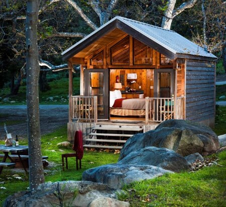tiny-glamping-cabin