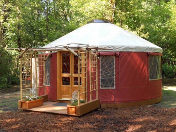 tiny-yurt-cabin-for-sale