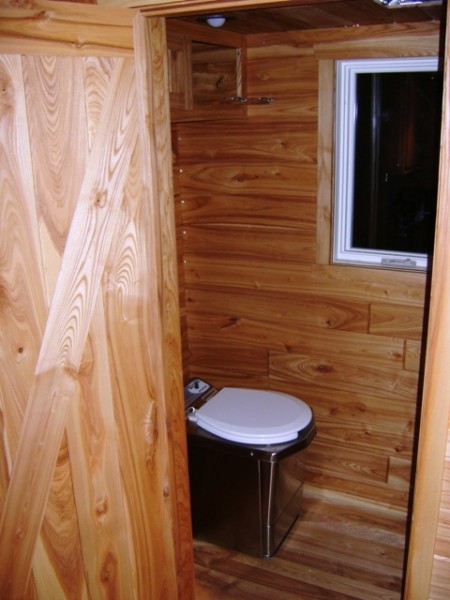 incinerating-toilet-in-a-tiny-house