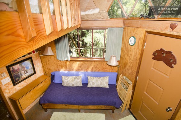 mushroom-dome-micro-cabin-vacation-rental-011