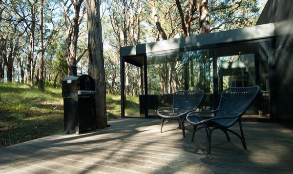 Tiny Modern Cabin in Australia-08