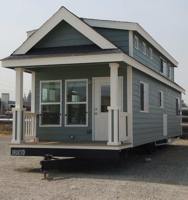 Big Tiny Home on Wheels