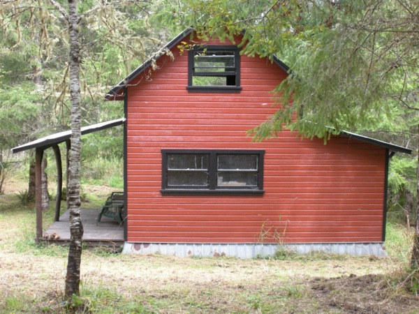 tiny-cabin-on-5-acres-for-sale-03