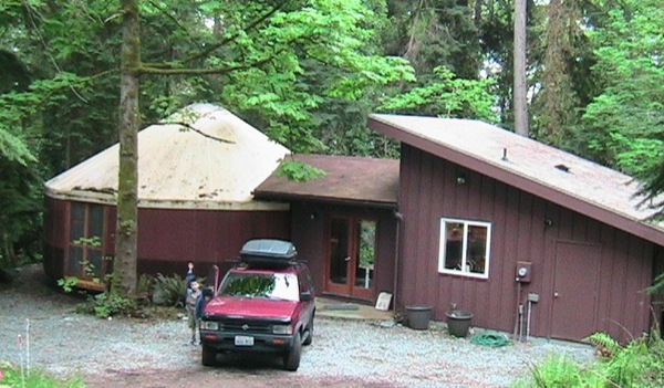 calvery-yurt-cabin-004