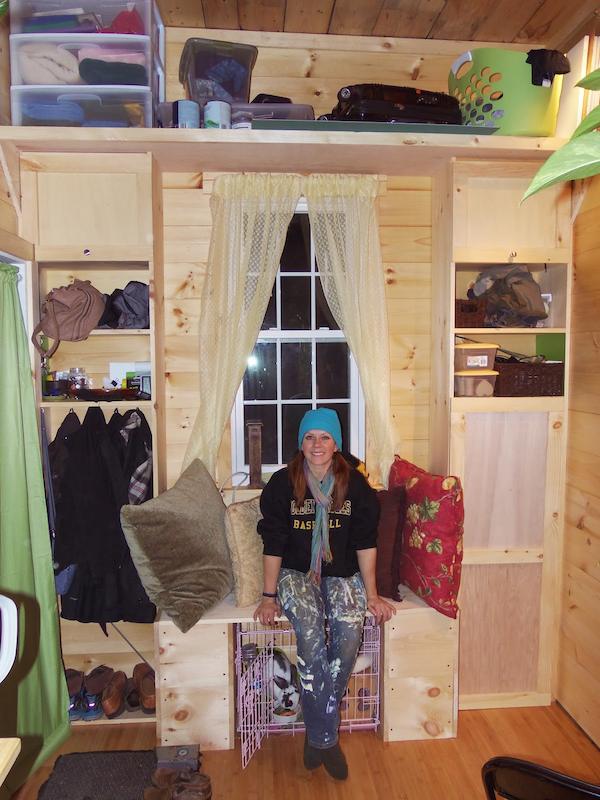 jess-and-dans-tiny-house-on-wheels-008