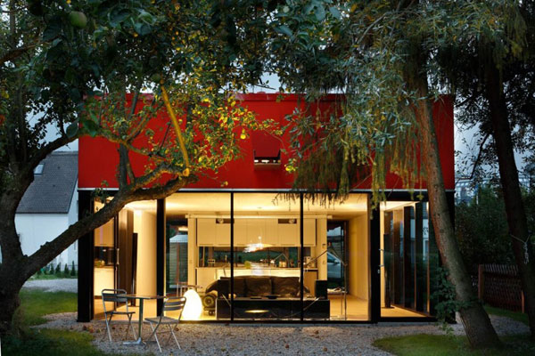 modern-red-small-house-03