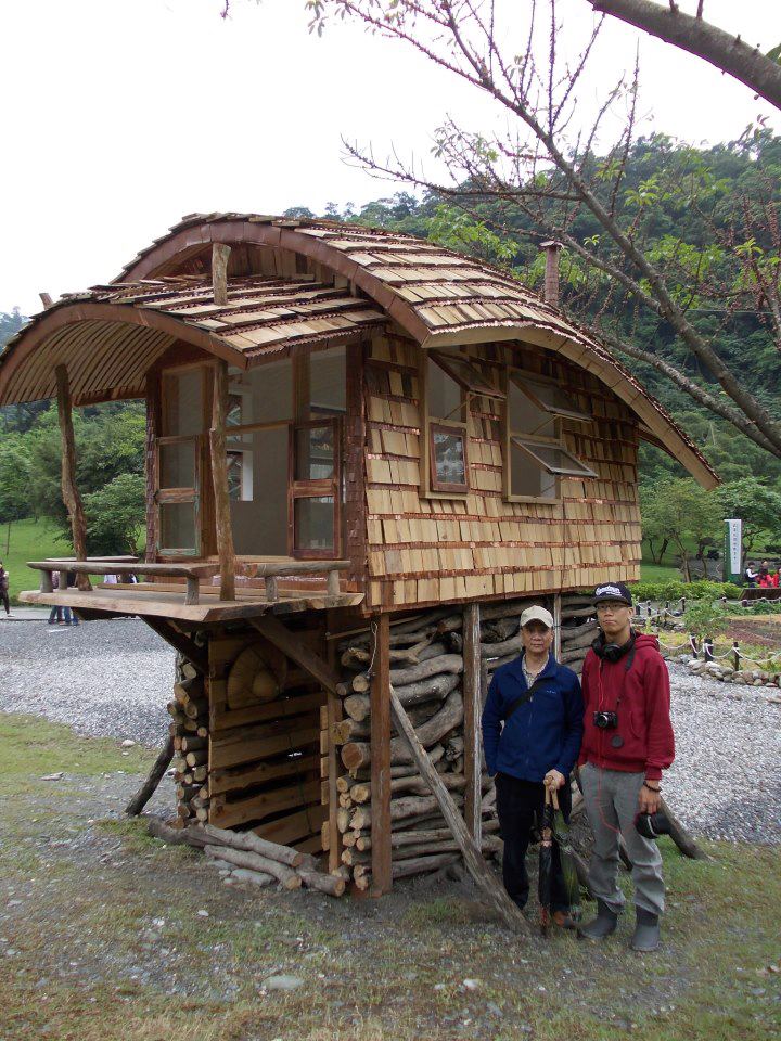 Tiny House with Curved Roof