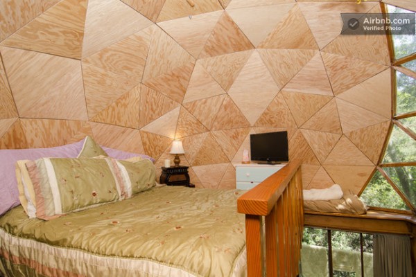 mushroom-dome-micro-cabin-vacation-rental-006