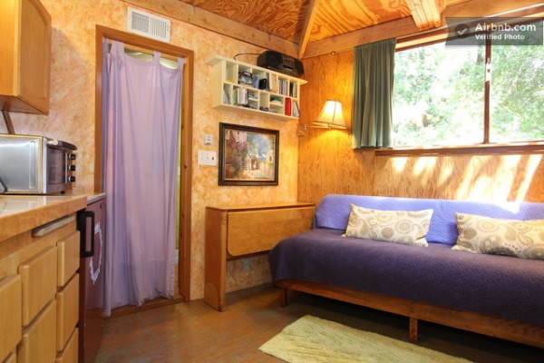 mushroom-dome-micro-cabin-vacation-rental-022