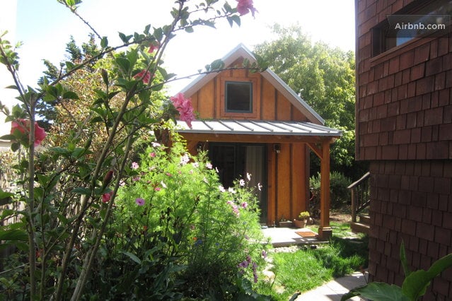 Your own 420 Sq. Ft. Tiny Cabin in Berkeley? - Tiny House Pins