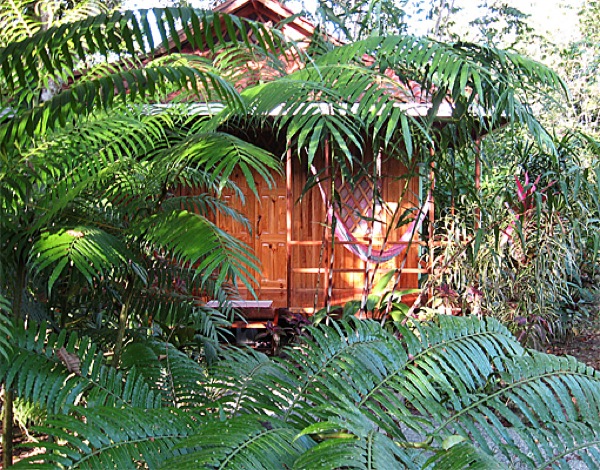 Little Wooden Bungalows in Costa Rica-04