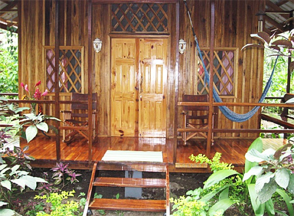 Little Wooden Bungalows in Costa Rica-08