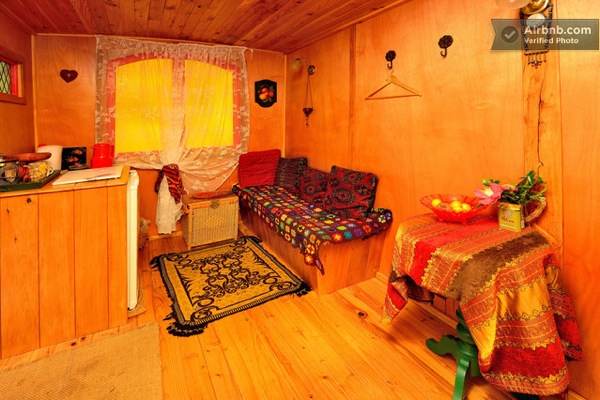 romantic-gypsy-caravan-micro-cabin-or-backyard-guest-house-007