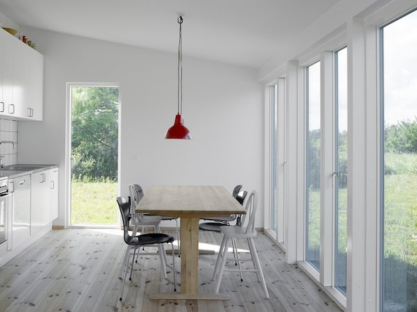 667-sq-ft-modern-small-house-for-family-in-sweden-007