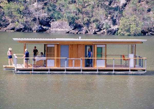 Arkiboat-tiny-small-houseboat-living-002